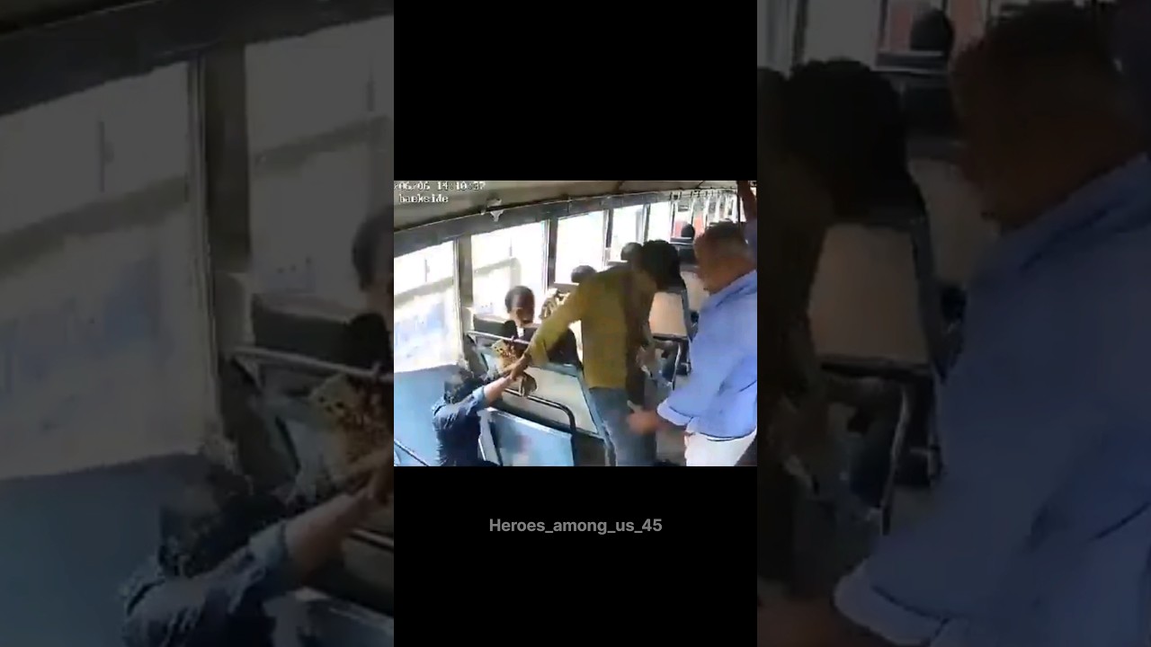 Conductor reflexes saved passenger 🤯 