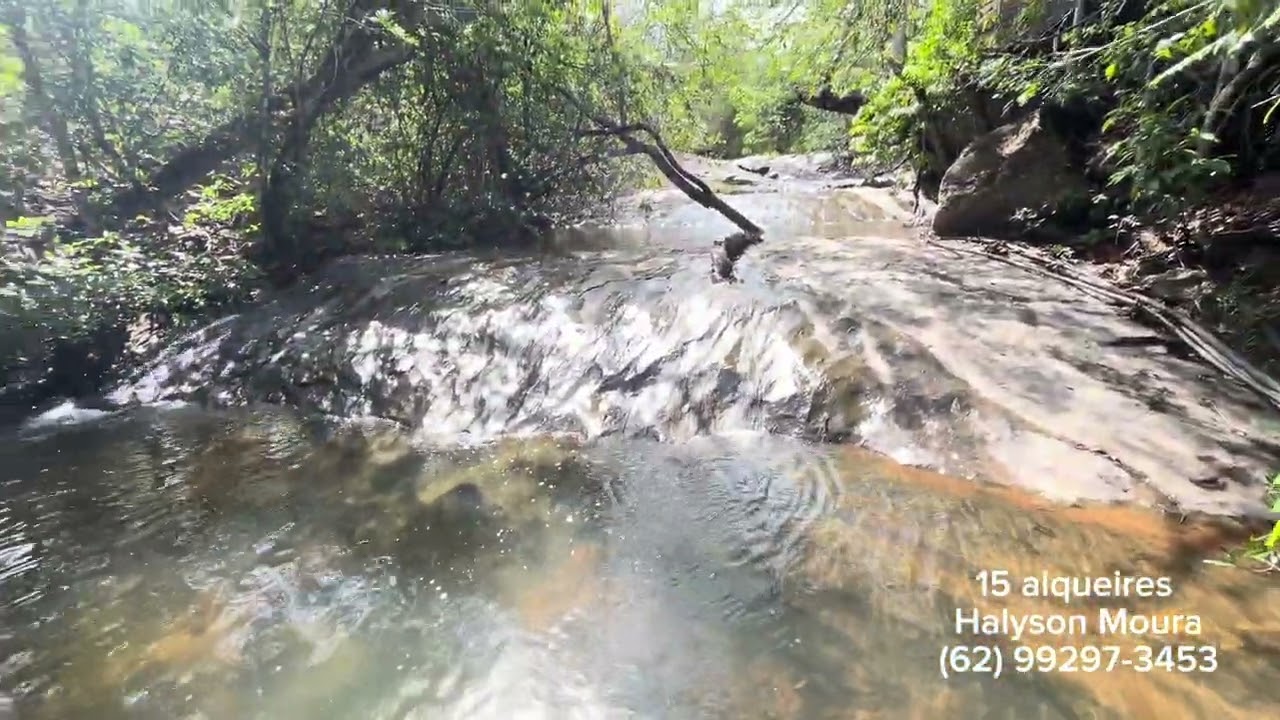 72,6 hectares rica em água 4 de estrada de chão valor R$ 3.700.000,00 aceita imóvel negociação 