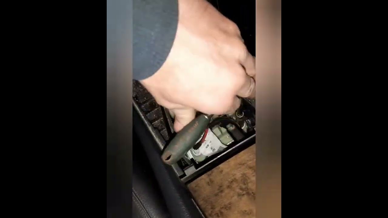 Mercedes E211 fout code P2313-on the can bus time out... P2600  , P240C... .Selector not working.