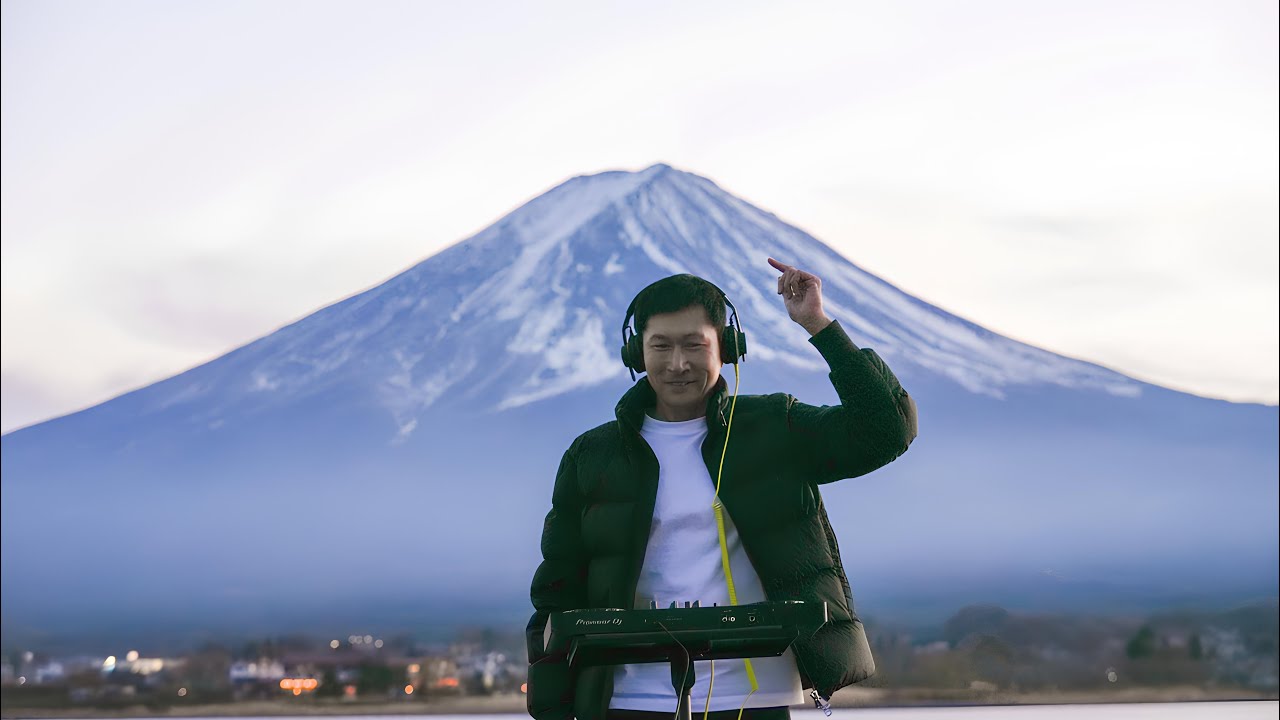 Mount Fuji Sunset DJ Set (4K) | Melodic & Deep House Mix | Japan