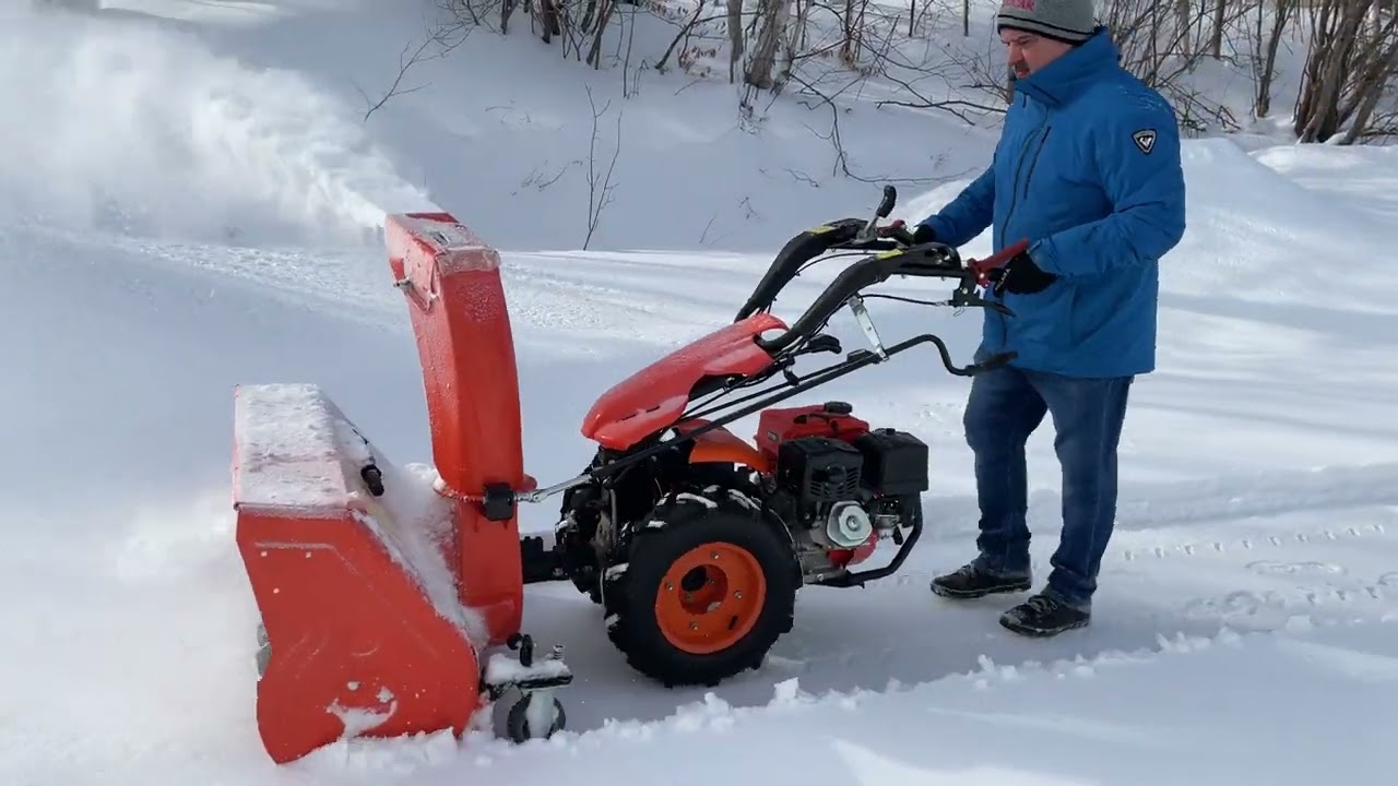 Souffleuse &agrave; neige DCS Snowblower