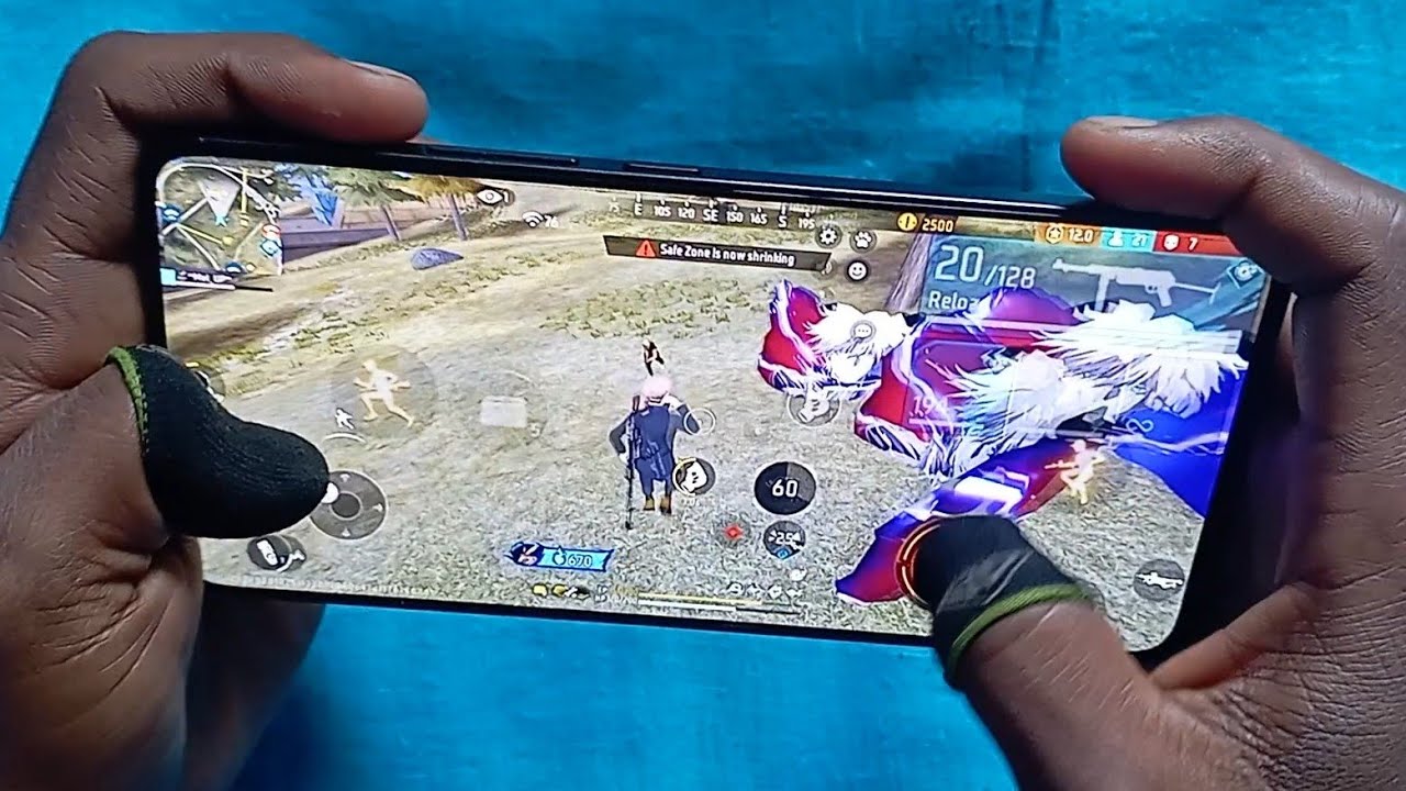 Solo VS Squad Poco F6 Handcam Gameplay/Poco F6 Handcam