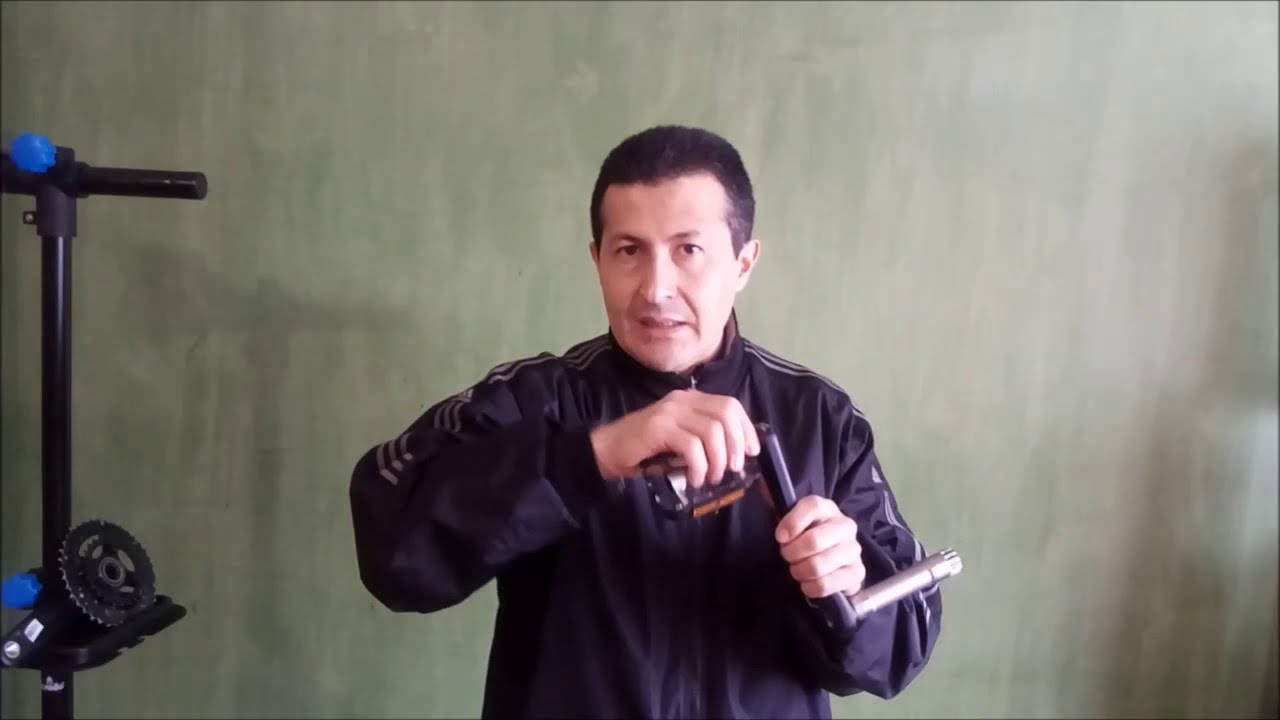 Cuidado con las roscas de  las piezas de aluminio, las bielas.