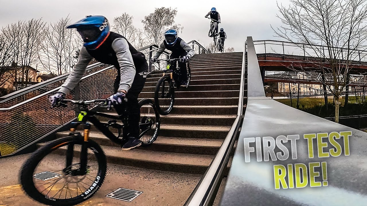 ERSTE FAHRT auf dem CUSTOM FREERIDE MOUNTAIN BIKE!