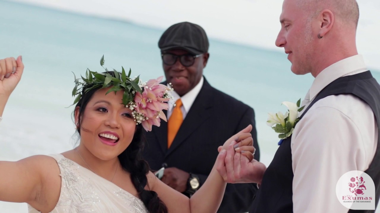 Travis & Agnes 16 Island Weddings | Exuma, Bahamas