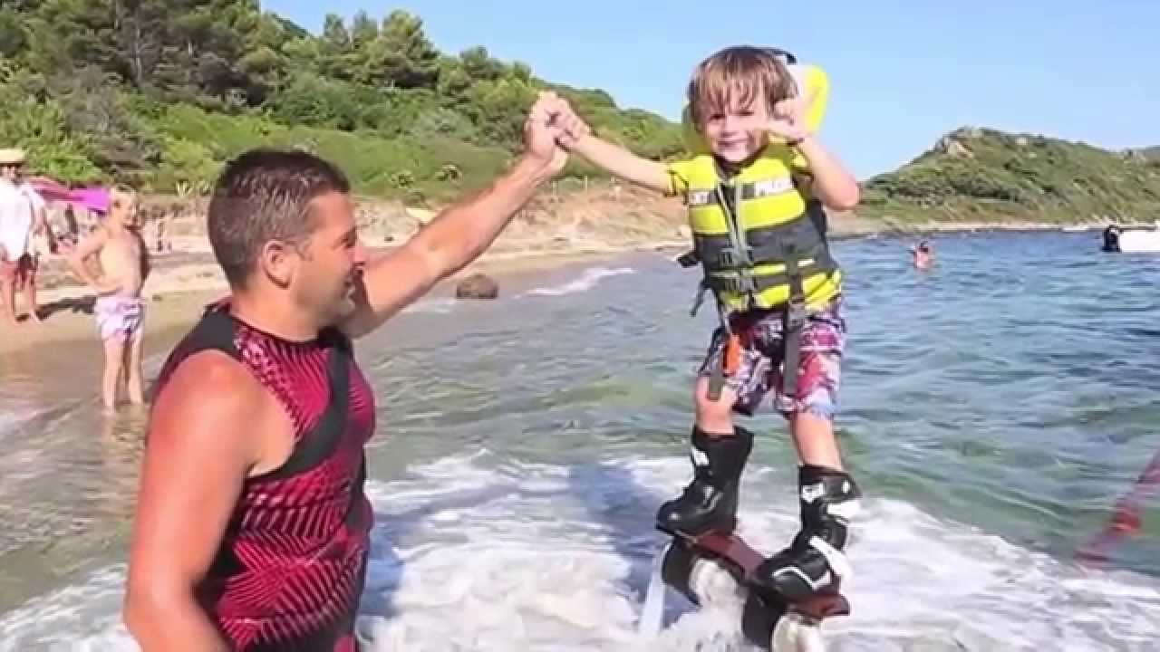 Групповые трюки и полеты на флайбордах на FLYBOARD FAMILY 2