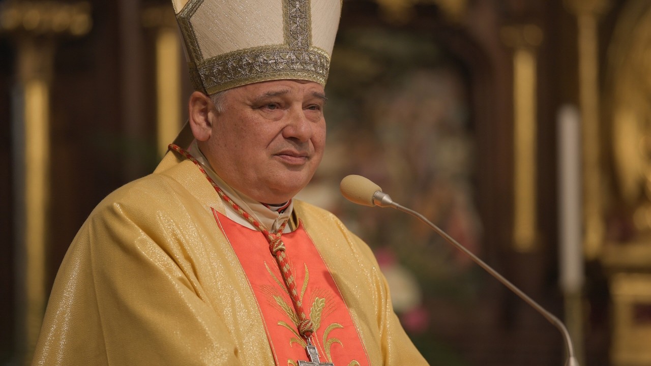 Kardinolas Krajewskis: Ar jūs VISI&Scaron;KAI esate už Dievą? | Krizmos Mi&scaron;ios 2026 m.