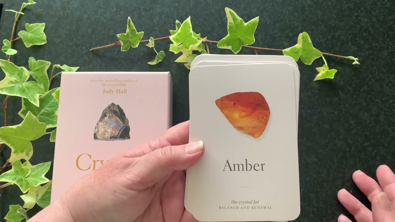 Crystals for Beginners deck by Judy Hall review, flip through #oraclecards #flipthrough