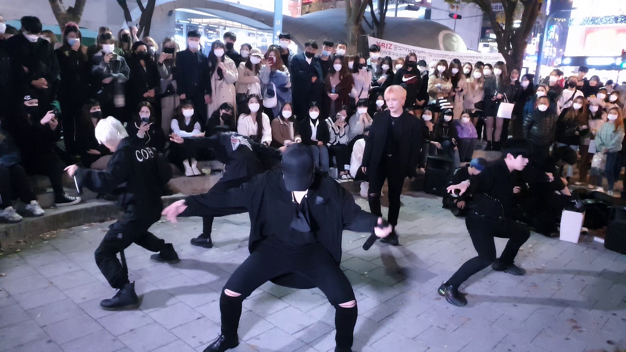 LIMIT. HONGDAE STREET MESMERIZING BUSKING. 20201107.