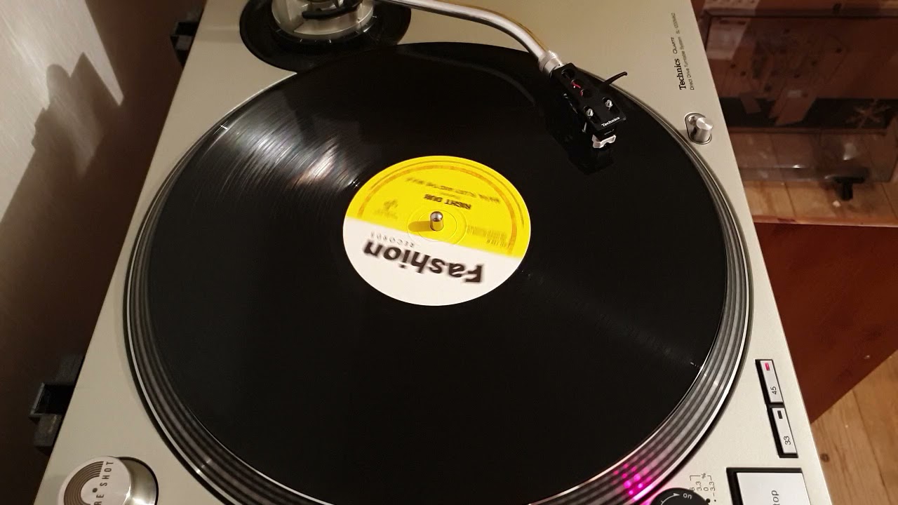 Janet-Lee Davis & Peter Hunnigale - We Can Work It Out (Original Mix)