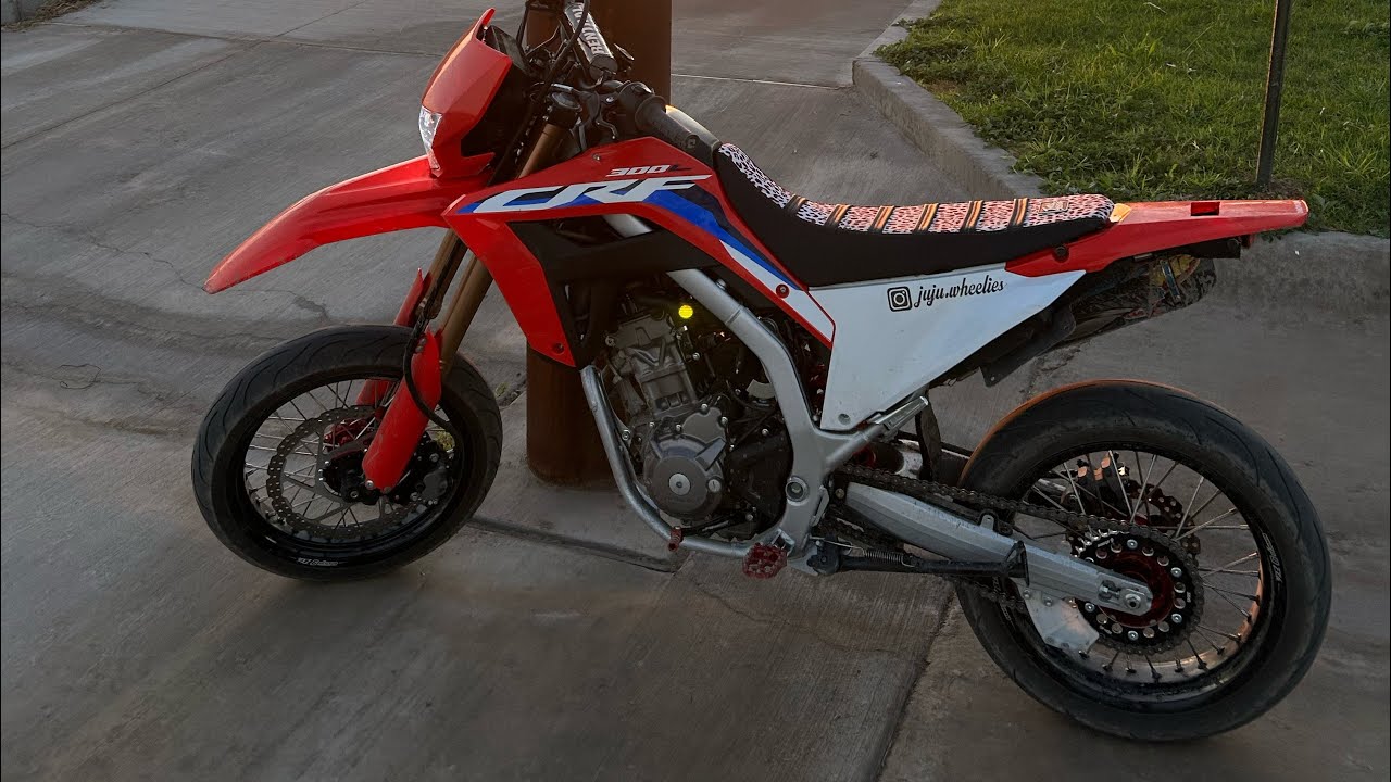 CRF300L SUPERMOTO WALK AROUND +WHEELIES