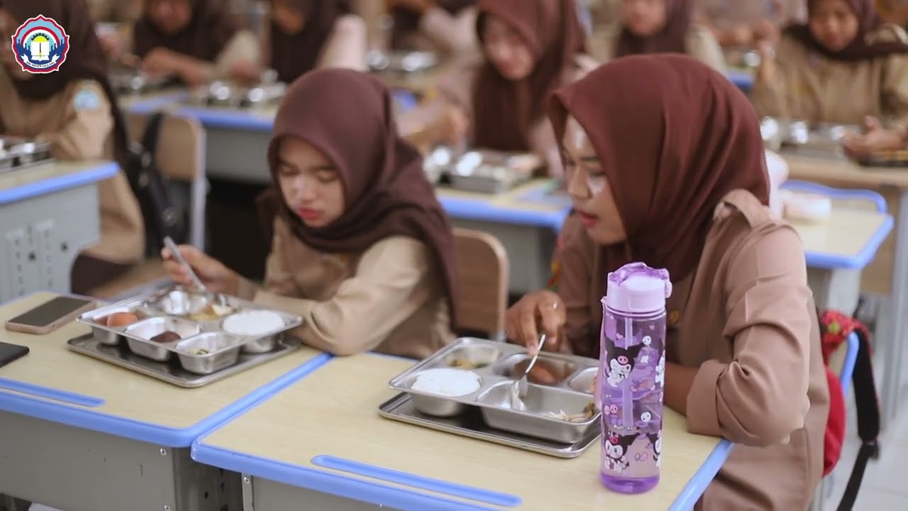 APRESIASI PELAKSANAAN PROGRAM MAKAN SIANG BERGIZI - SMKN 1 CIJULANG