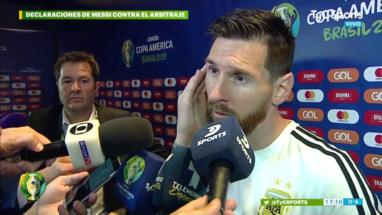 Especial de Planeta Gol: Messi quejándose de los arbitrajes en la Selección