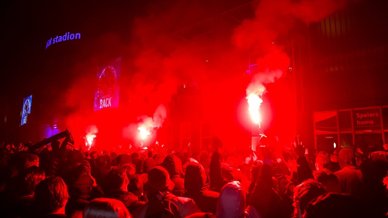 Feest in Zwolle na promotie PEC