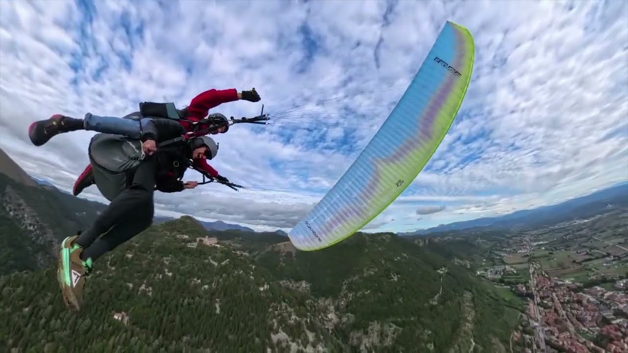 VOLO BIPOSTO TANDEM PARAPENDIO PARAGLIDING GUBBIO