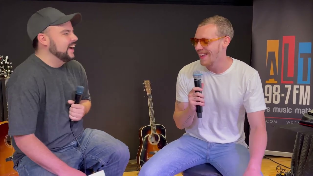 Alt 98.7 - Matt Maeson -  Interview and Performance @ Songbirds in Chattanooga