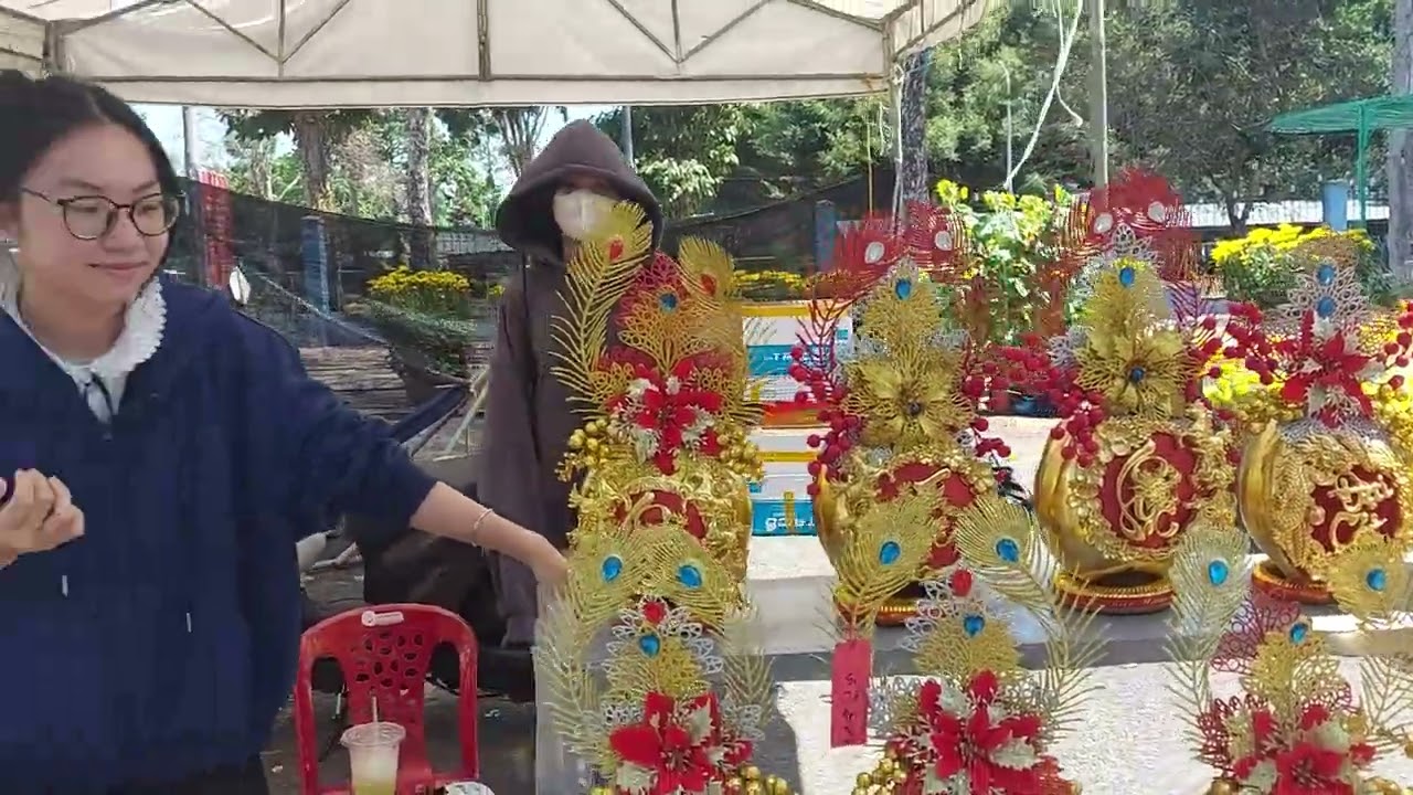 Buổi Cuối Chợ Hoa Xuân Cao Lãnh Đồng Loạt Xả Hàng 20k chậu đồng giá