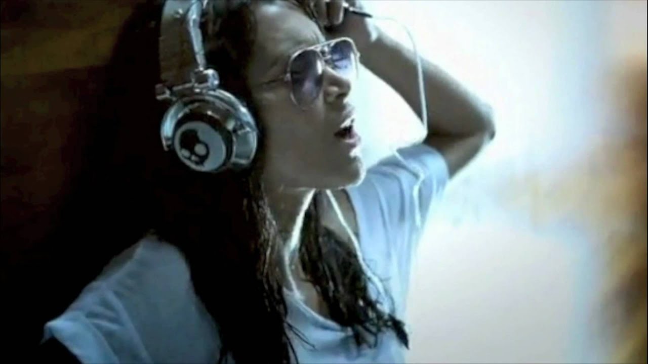 Dan Balan - Chica Bomb (RalphiDee´s Dark Orbit Remix)