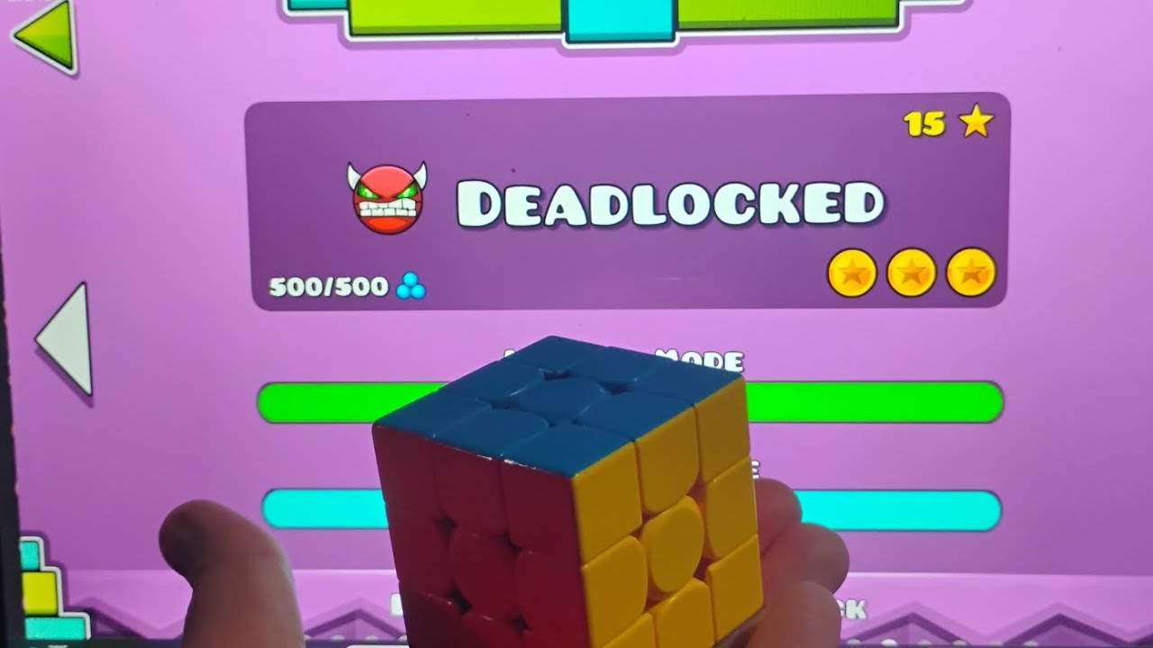 I BEAT DEADLOCKED WHILE SOLVING A RUBIKS CUBE