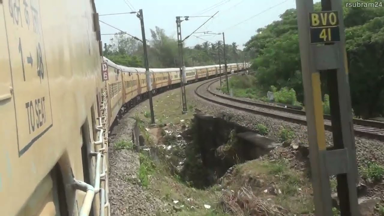 Bangalore Intercity Xing Bharathapuzha river and a beautiful curving on Western Ghats