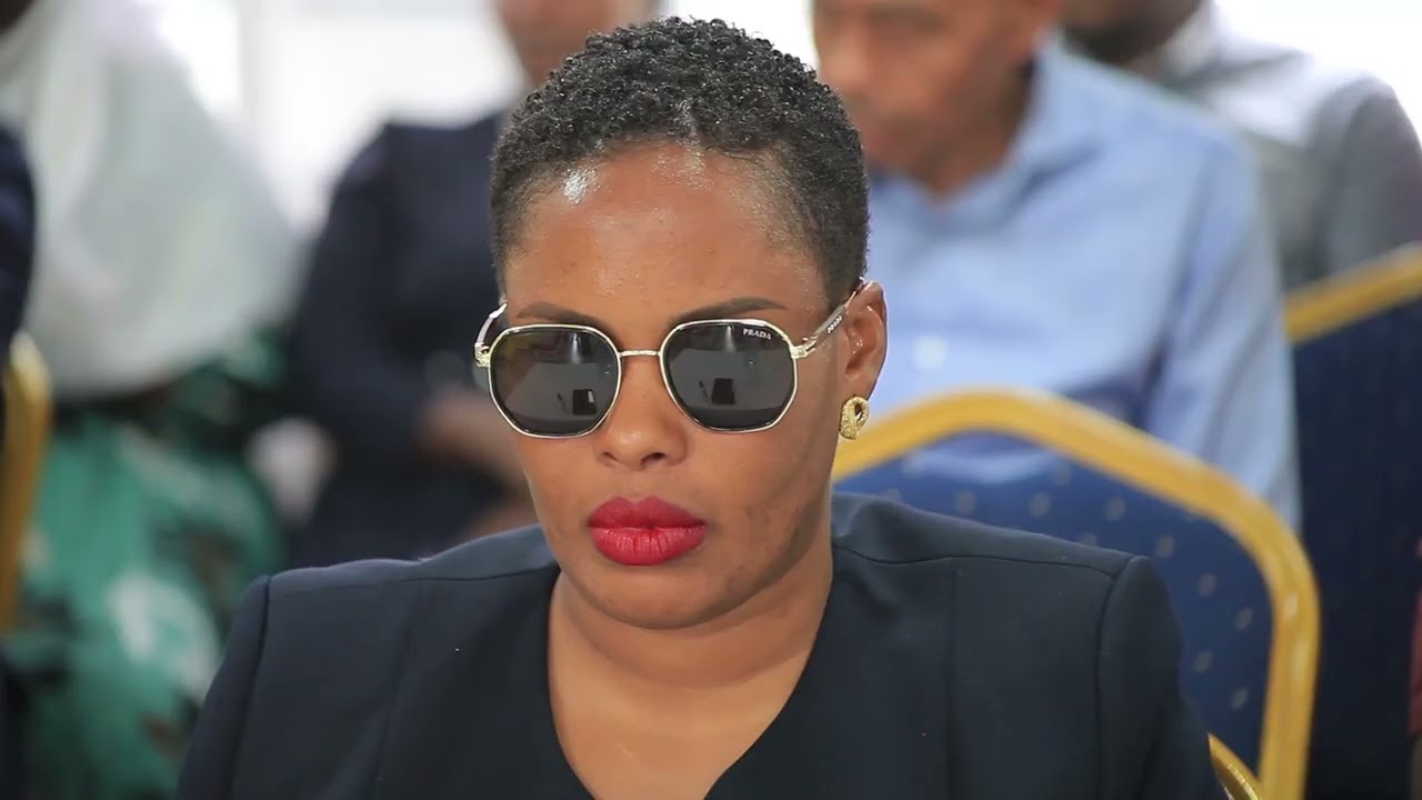 MEYA MPYA MANISPAA APONGEZWA KWA KUAMINIWA NA BARAZA