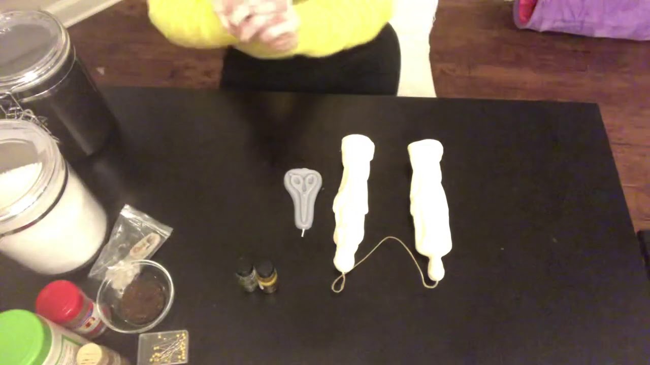 How to Do a Heavy Duty Hoodoo Cut and Clear Spell