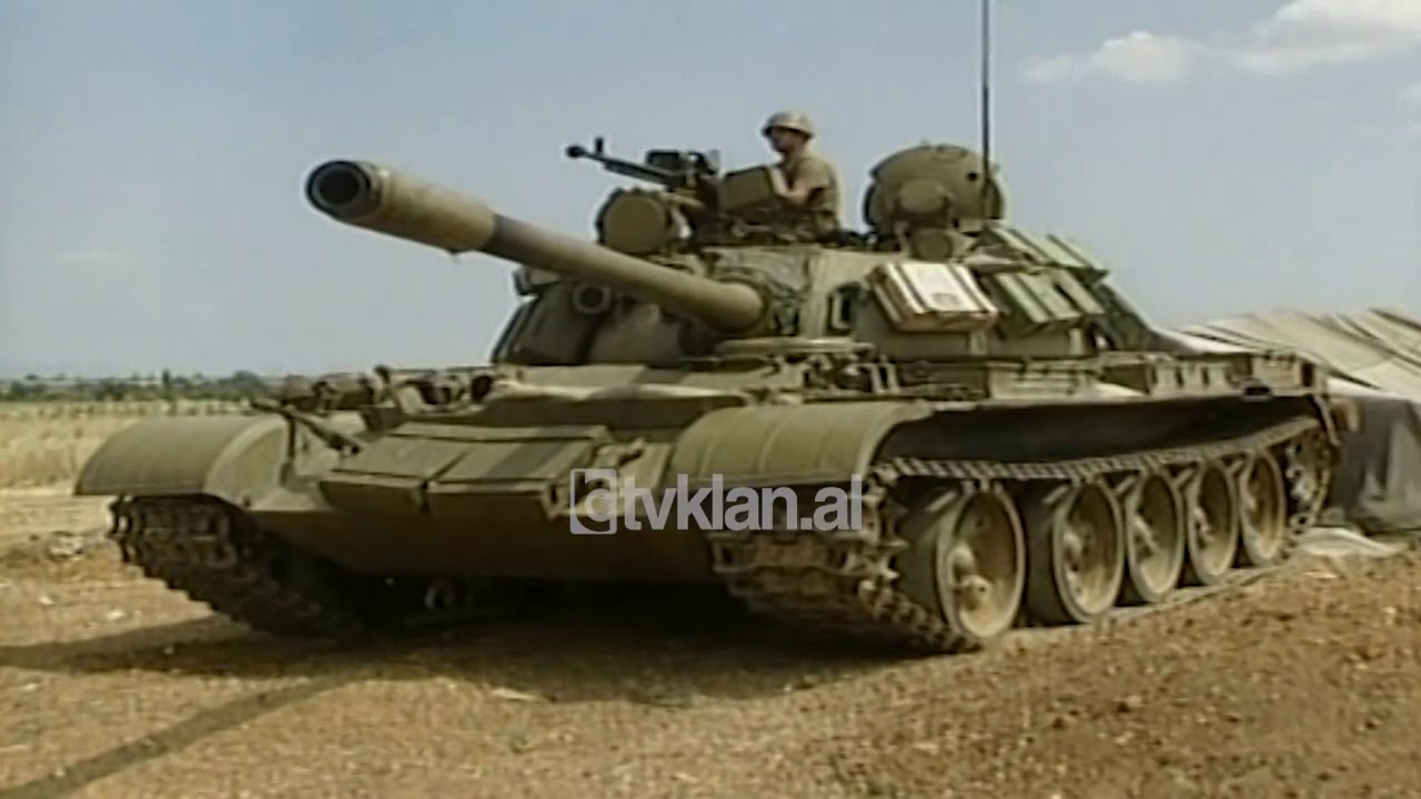 Perfundon konflikti ne Maqedoni, UÇK pranon te dorezojë armet - (15 Gusht 2001)