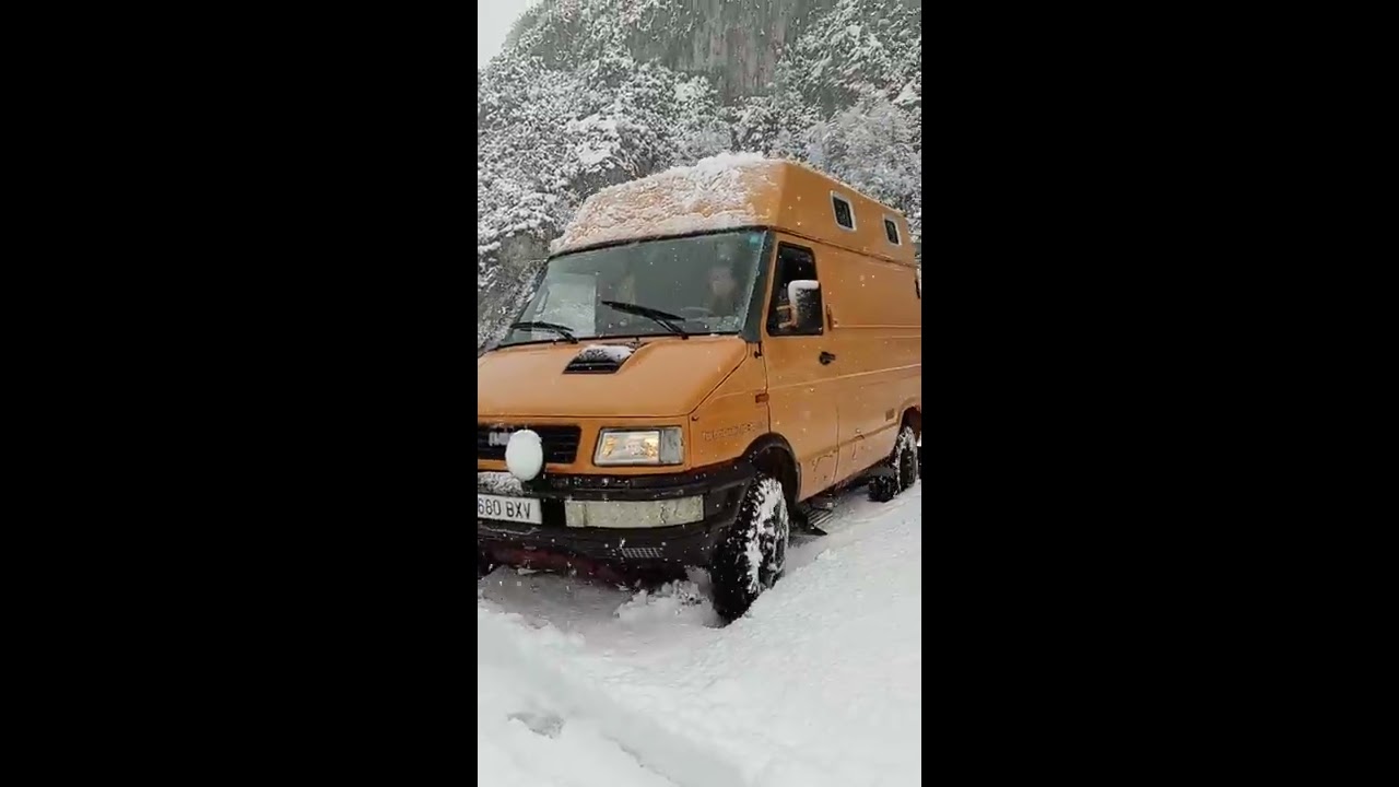 IVECO DAILY 4O-10 4X4 FRILUFTSLIV
