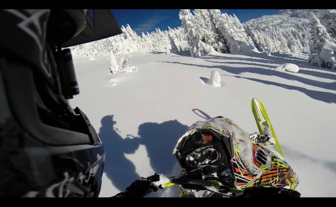 2014 Ski-Doo Freeride ripping it up at Grizzly lodge, BC