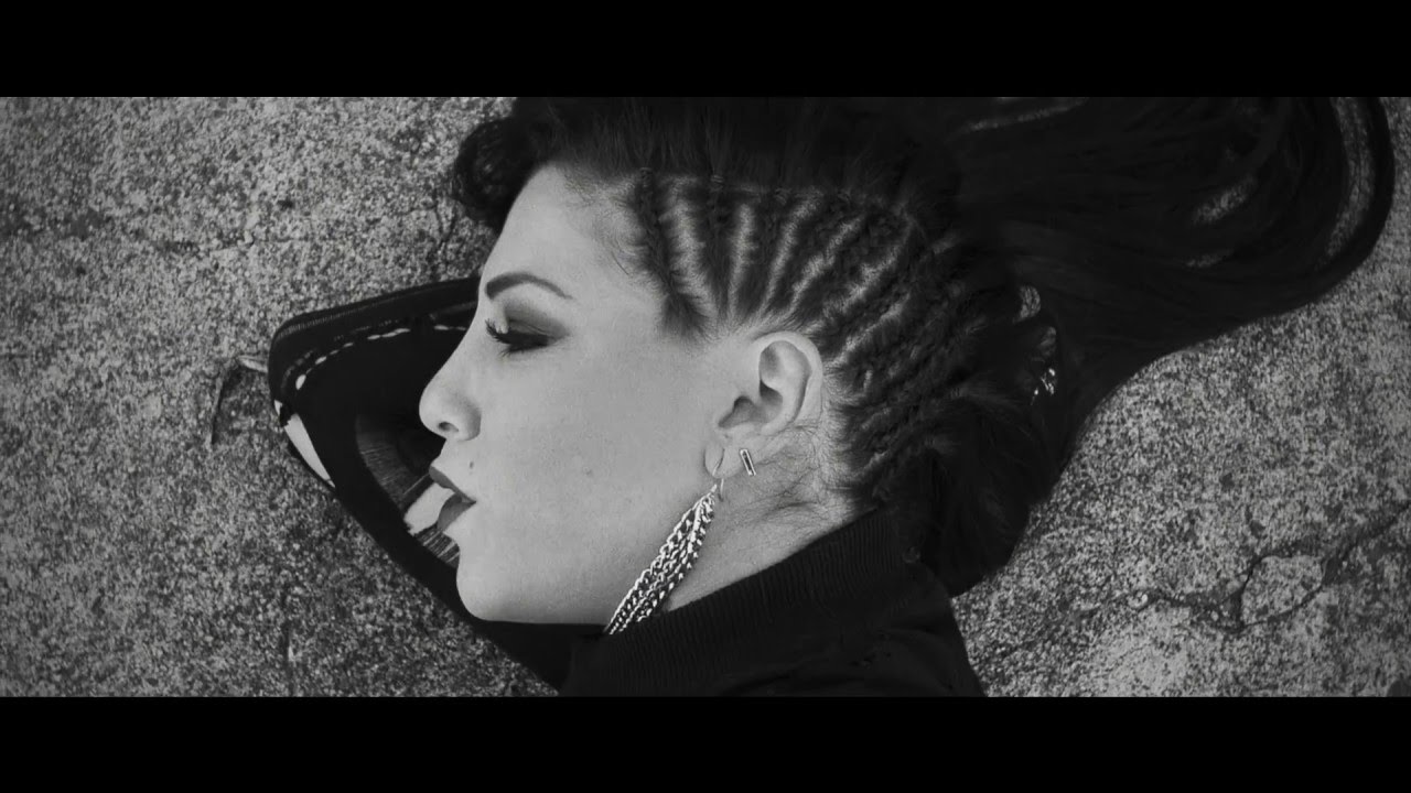 Olivia Noelle - Faking It (Official)