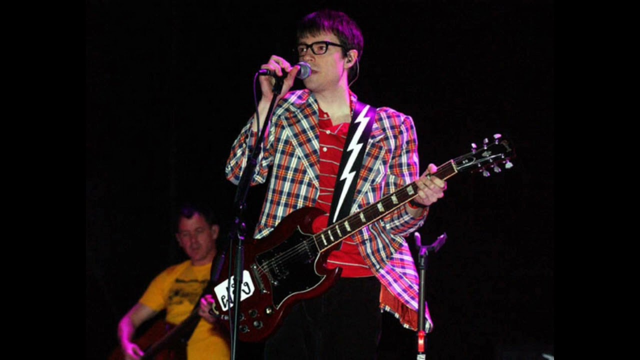 Weezer - Haunt You Every Day (live in japan)