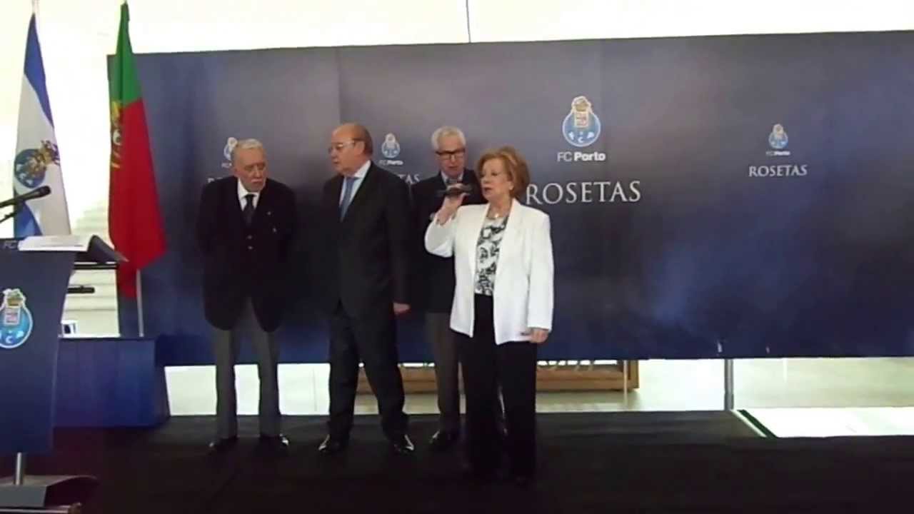 Amelia Canossa na entrega das rosetas fcporto