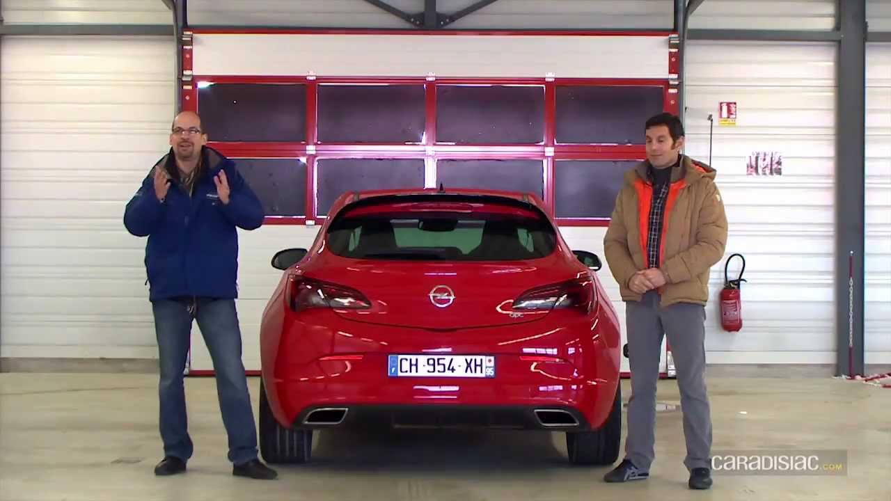 Opel Astra OPC essayé par Soheil Ayari