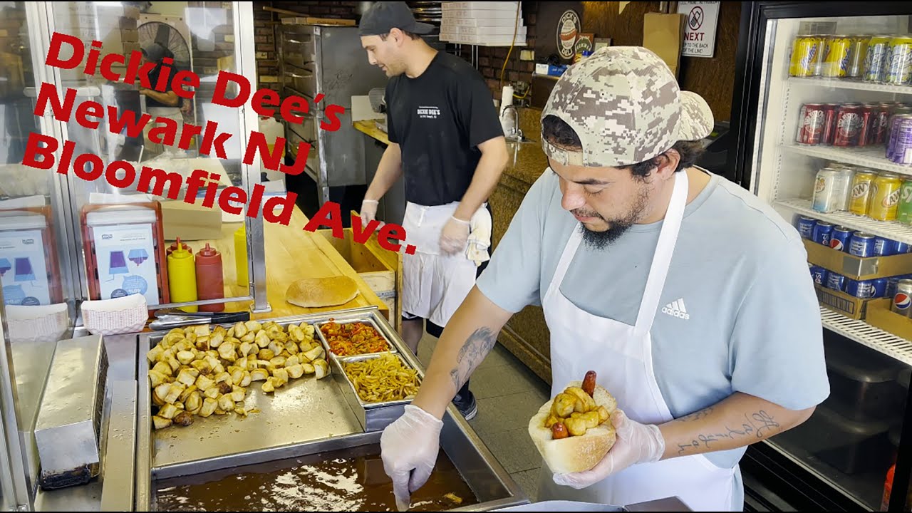 Итальянские хот-доги в Dickee Dee's, Ньюарк, Нью-Джерси, Эпизод 9