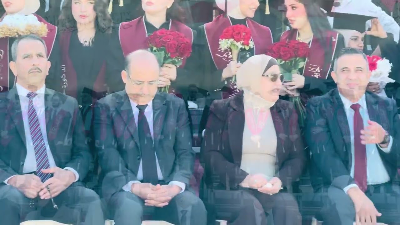 بين دموع الفرح وابتسامة الإنجاز… توثيق بصري مميز لتخرج طلبة طب الأسنان