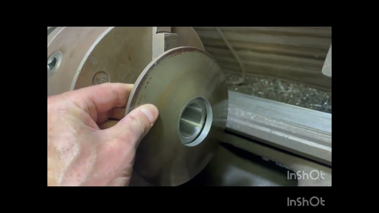 Variomatic drive custom repair of a milling machine by the Wizard.