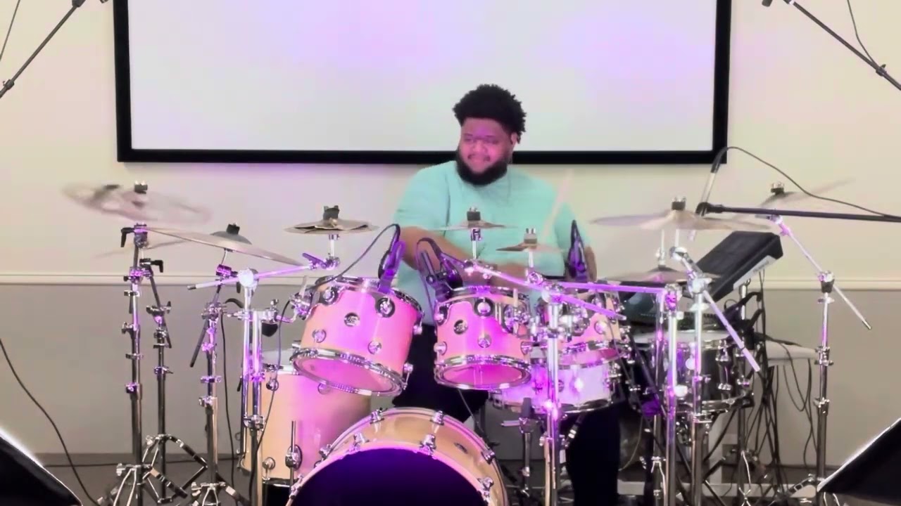 History | Anthony Brown & group therAPy | Elijah Caver