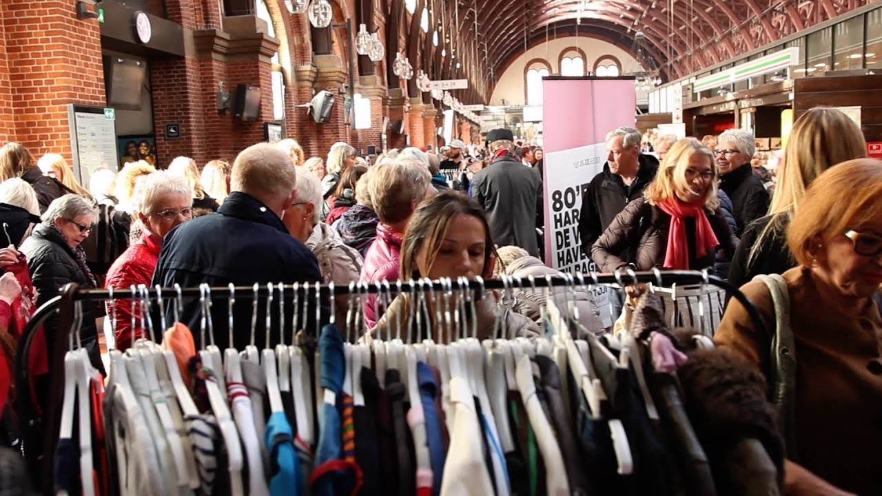 Røde Kors pop-up butik med de kendtes genbrugstøj