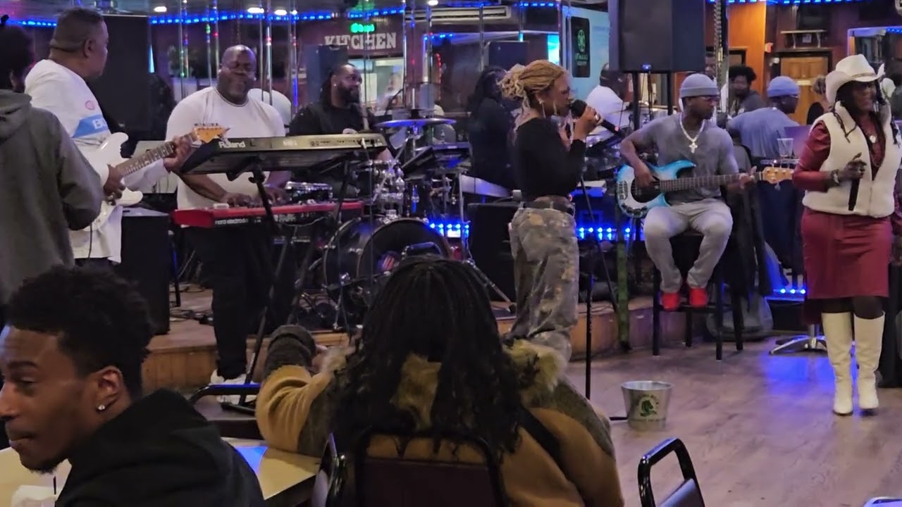 Wednesday Night Open Mic At The Crab Tavern Wit Host Pamela Renee 1-7-26 