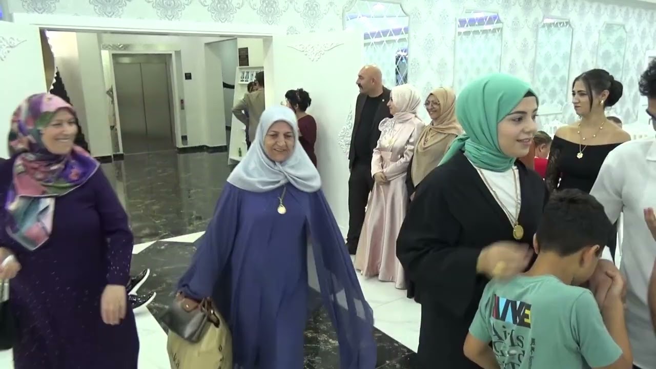 Azize - Batuhan Nişan