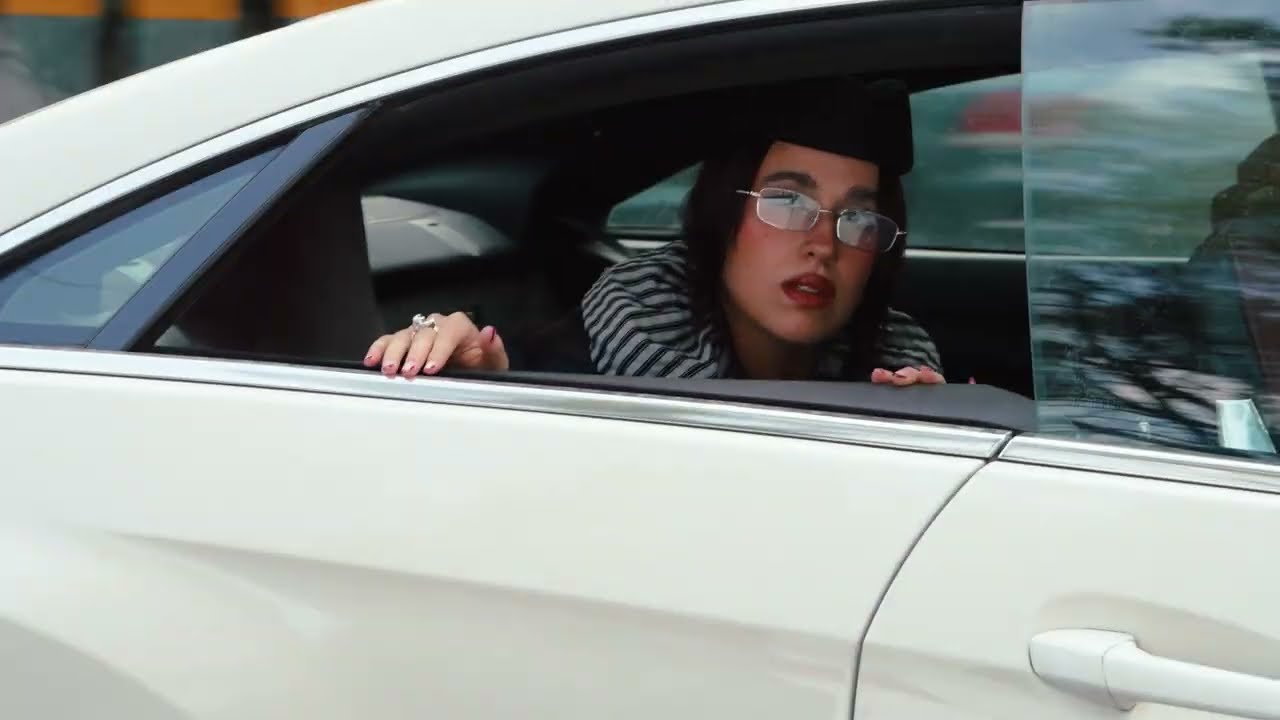 Eliangel, 東京 Borracha de Poder ft SAGA (Video Oficial)