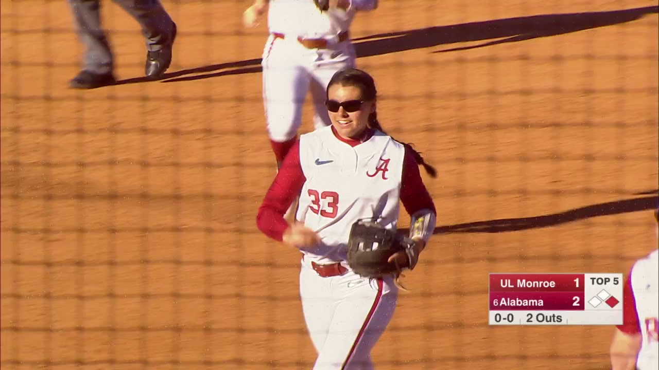 Softball Defeats ULM 5-1