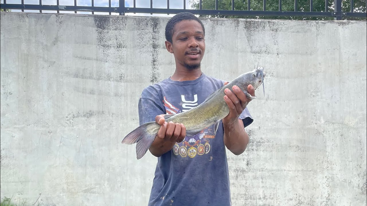 Fishing on Lake Livingston