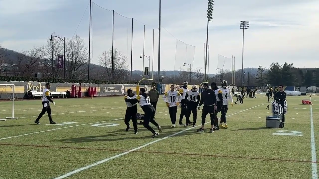 Steelers WR DK Metcalf Returns to Practice after Suspension