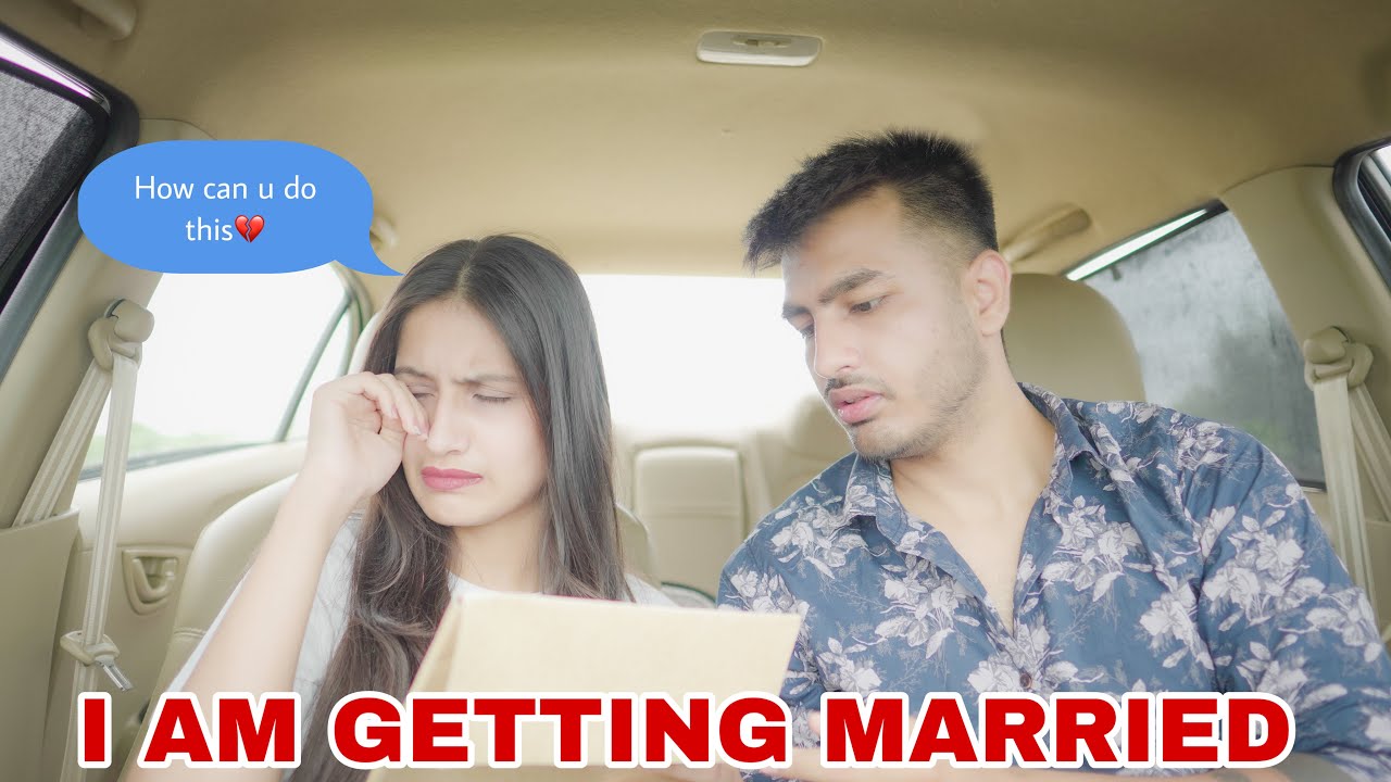 Fake invitation card 💔 prank on girlfriend-she started crying 😭 || THE ODDINARY COUPLE||