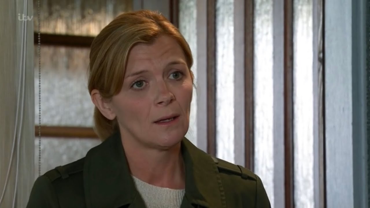 Leanne Battersby - 25th November 2020 (1/2)