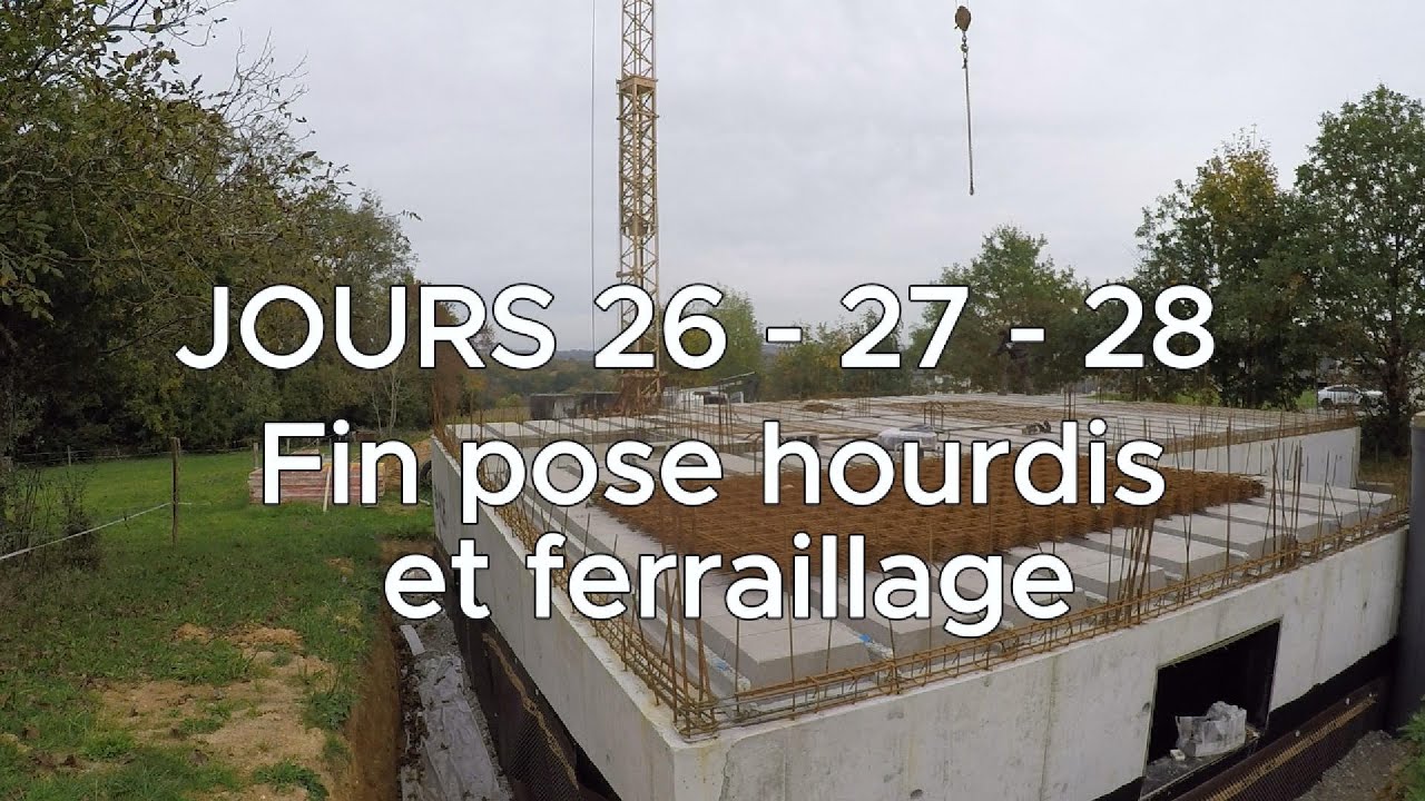JOURS 26 - 27 - 28 - Fin de la pose des hourdis et ferraillage de la dalle du rez-de-chaussée