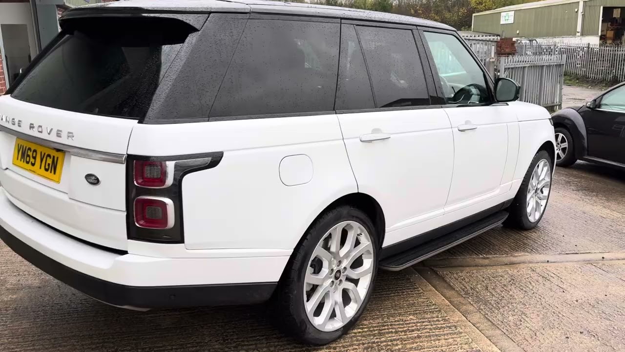 Land Rover Range Rover Vogue Se YM69 YGN 