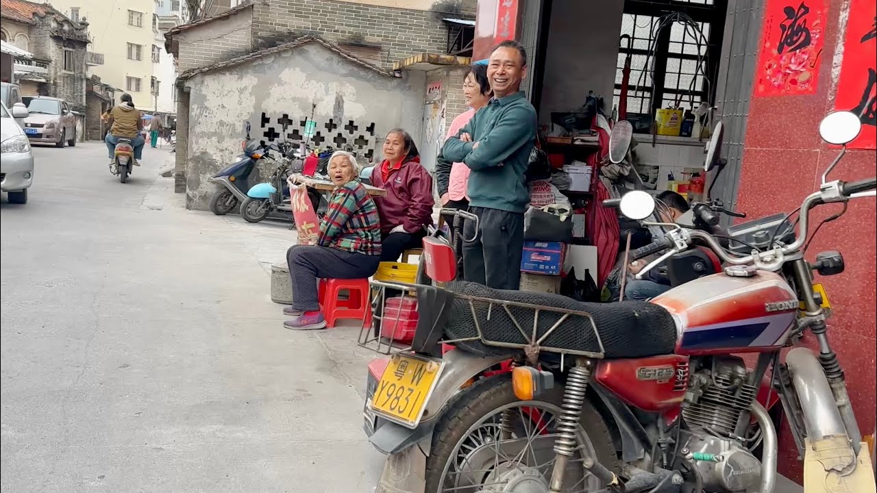 流浪天涯，吃雲團吃到科技狠活地溝油，喉嚨怪怪的不舒服