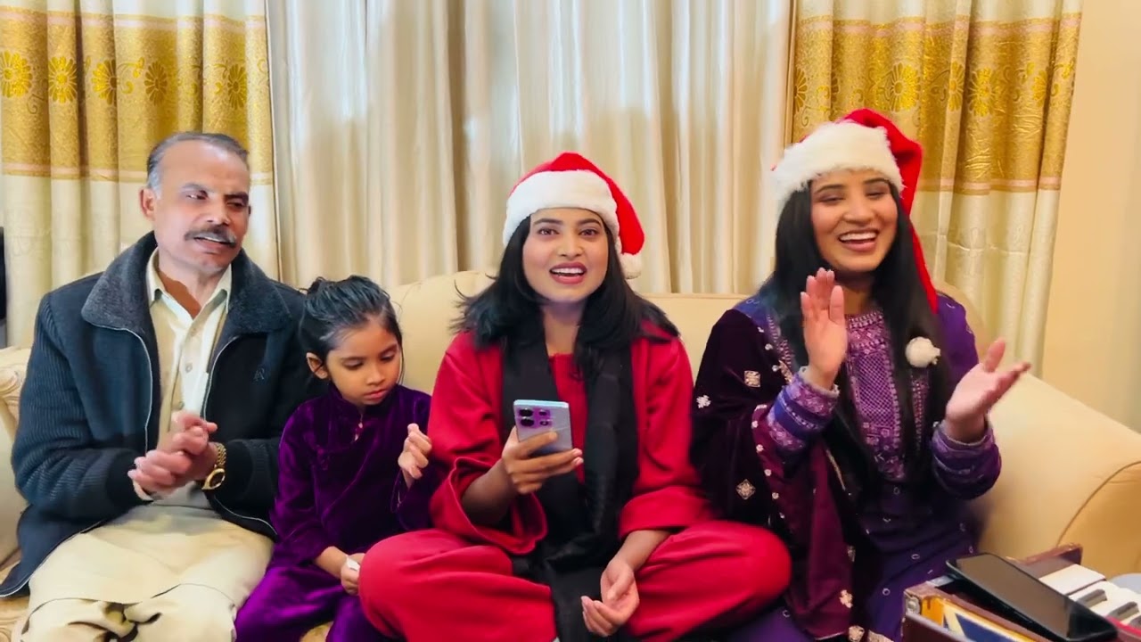 Khud Khaliq ban insan || Anum Ashraf Family Vlogs || carol night || 🙌🏻🙌🏻